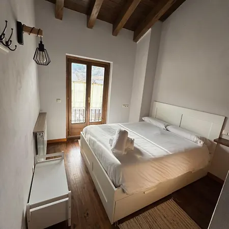 Casa de vacances Marc De Pi, Bellver De Cerdanya Pi